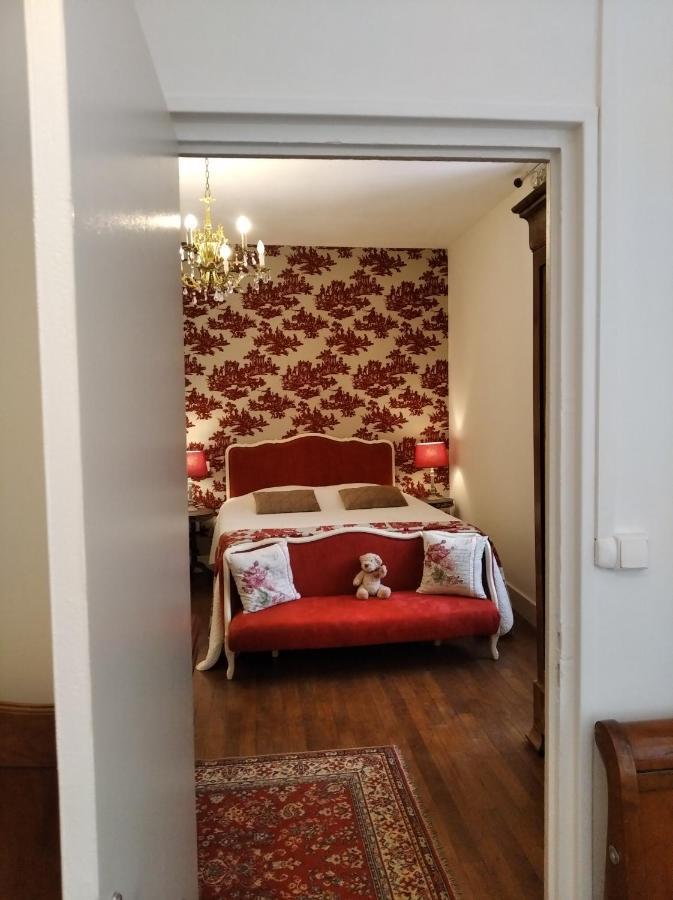 Le Logis De Saint Cyr Aparthotel Issoudun Buitenkant foto